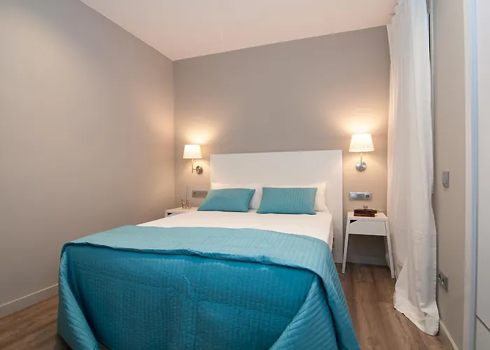 Montaber Apartments - Sagrada Familia